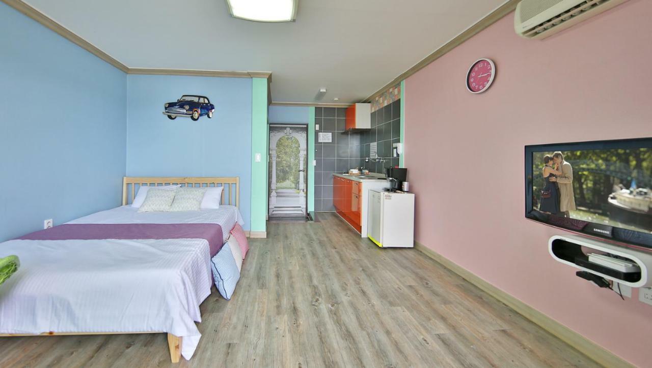 Tongyeong Paper Island Pension Ngoại thất bức ảnh